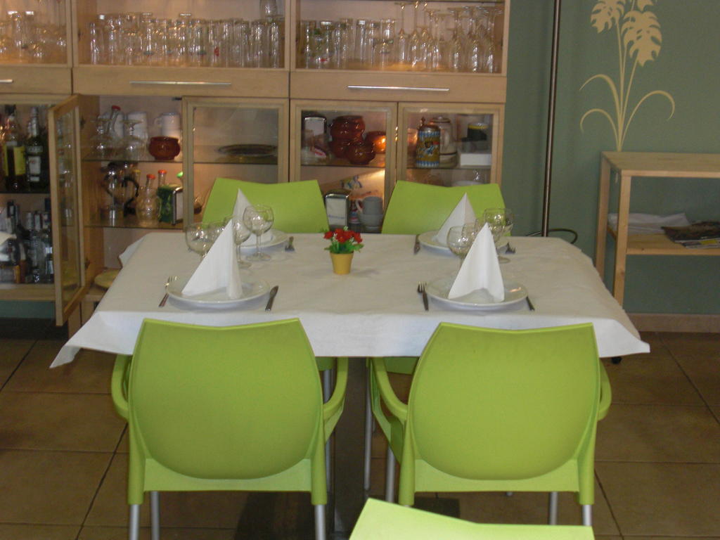 Hotel Ca La Conxita Hostal & Restaurante La Vajol Zewnętrze zdjęcie